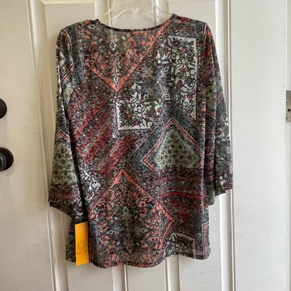 Ruby Rd. Multicolor Lightweight Patterned Blouse, NWT, Size Medium - Picture 7 of 7